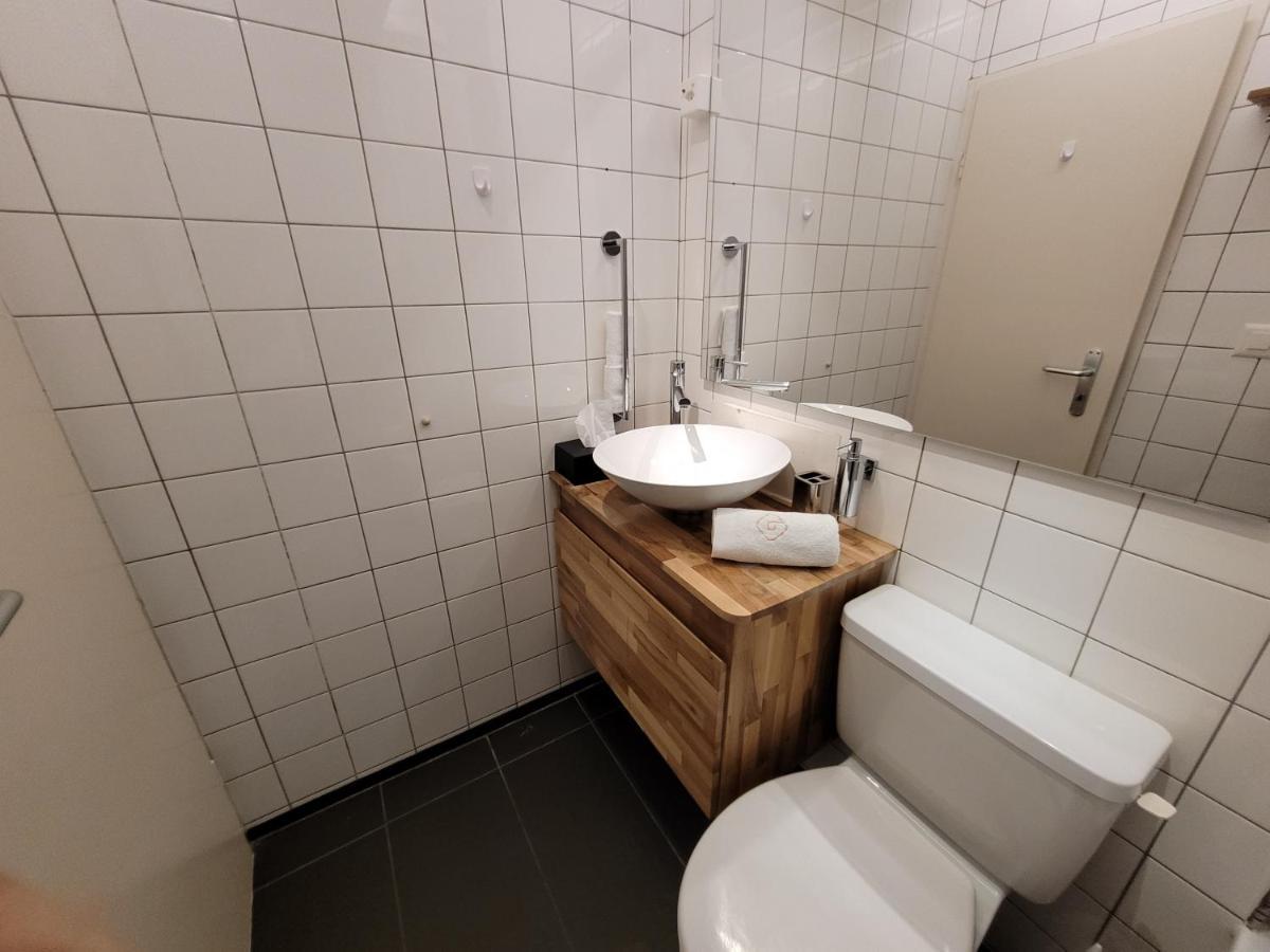 Boutique Apartment Next To Stadium Letzigrund - By Airhome Zürich Buitenkant foto